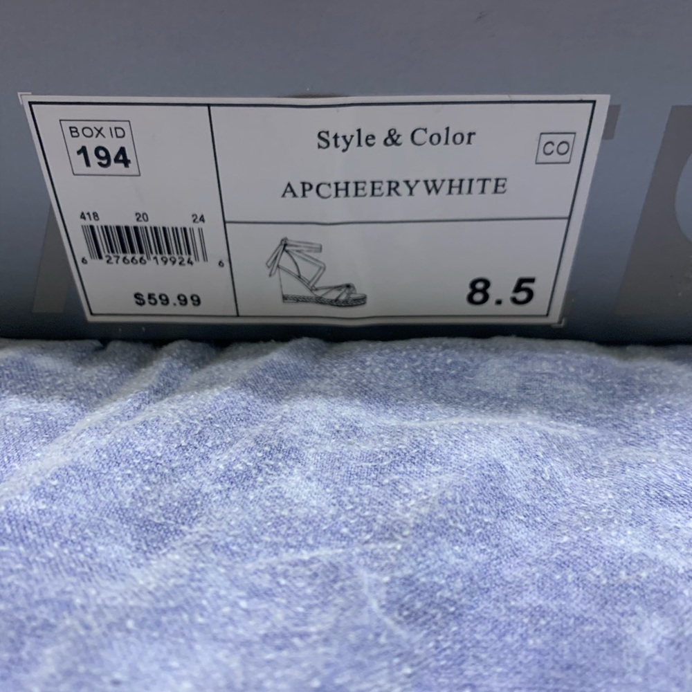 Apt. 9 Nib White And Cream Heels Size 8.5 - image 5